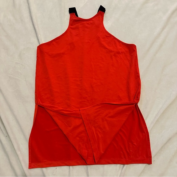 Nike Dri-Fit High-Neck Training Tank – Bright Red – Size L - Picture 2 of 4